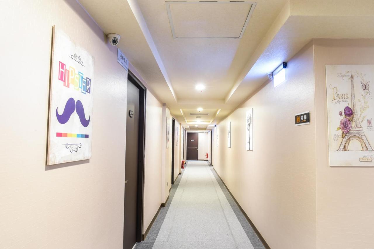Hosin Hotel Taichung Exterior photo
